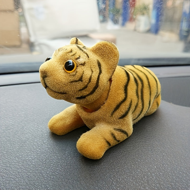 Resin Tiger Dashboard Ornament, Shaking Head Little Tiger Figure, Fun Car Interior Accessory Decor, 1pc