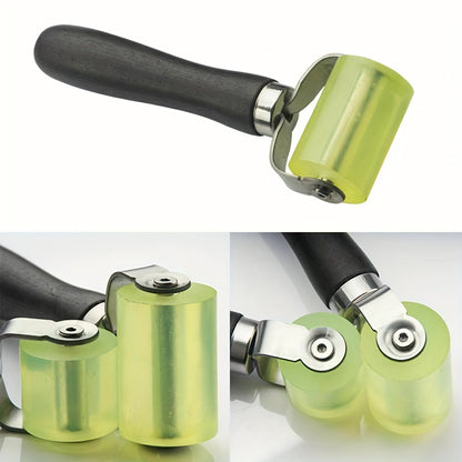 29pcs of 16 by 12 Inch Car Insulation Pads, Covering 37 Square Feet, Designed for Soundproofing. These Insulation Materials Come with a Strong Adhesive And a Roller, Making Them Ideal for Use on Car Hoods, Doors, Cargo Areas, And Ceilings