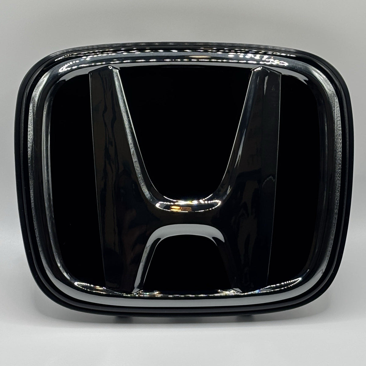 75710-3T0-J01-M1 For Honda CR-V CRV 2023-2026 Front Grille Emblem Logo Radar ACC