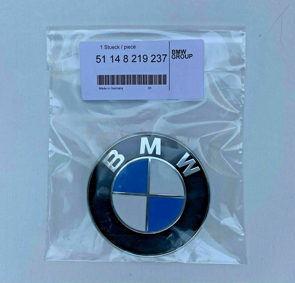 BMW 74mm Roundel Emblem trunk symbol 51148219237 NEW