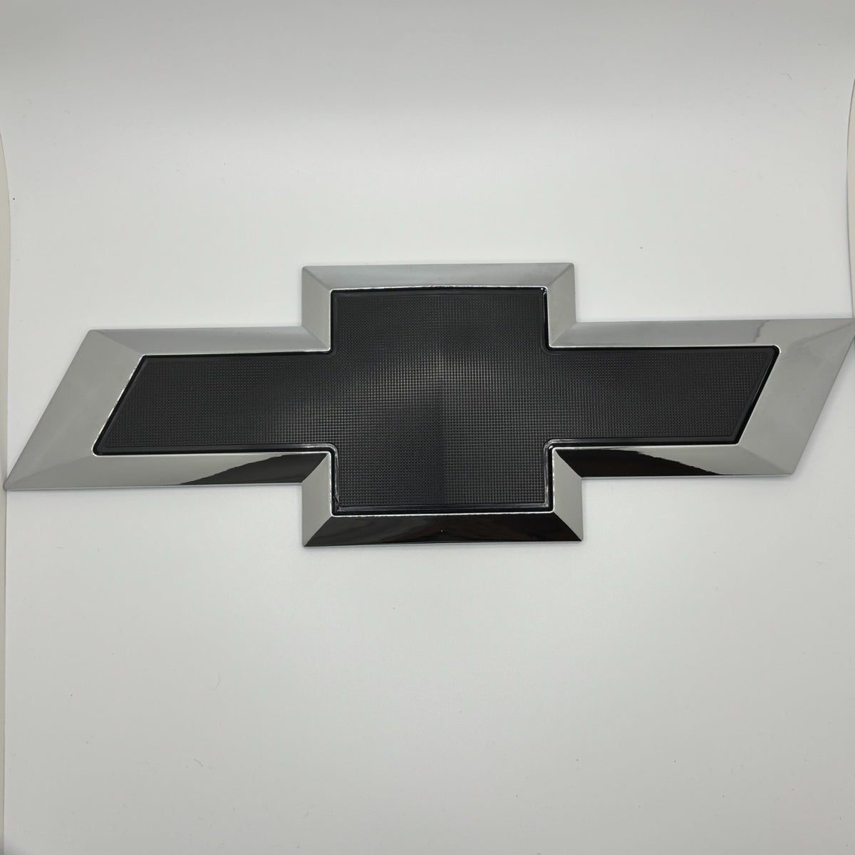 Fits Chevy Silverado Colorado Rear Tailgate Bowtie Emblem Black Chrome 2014-2019