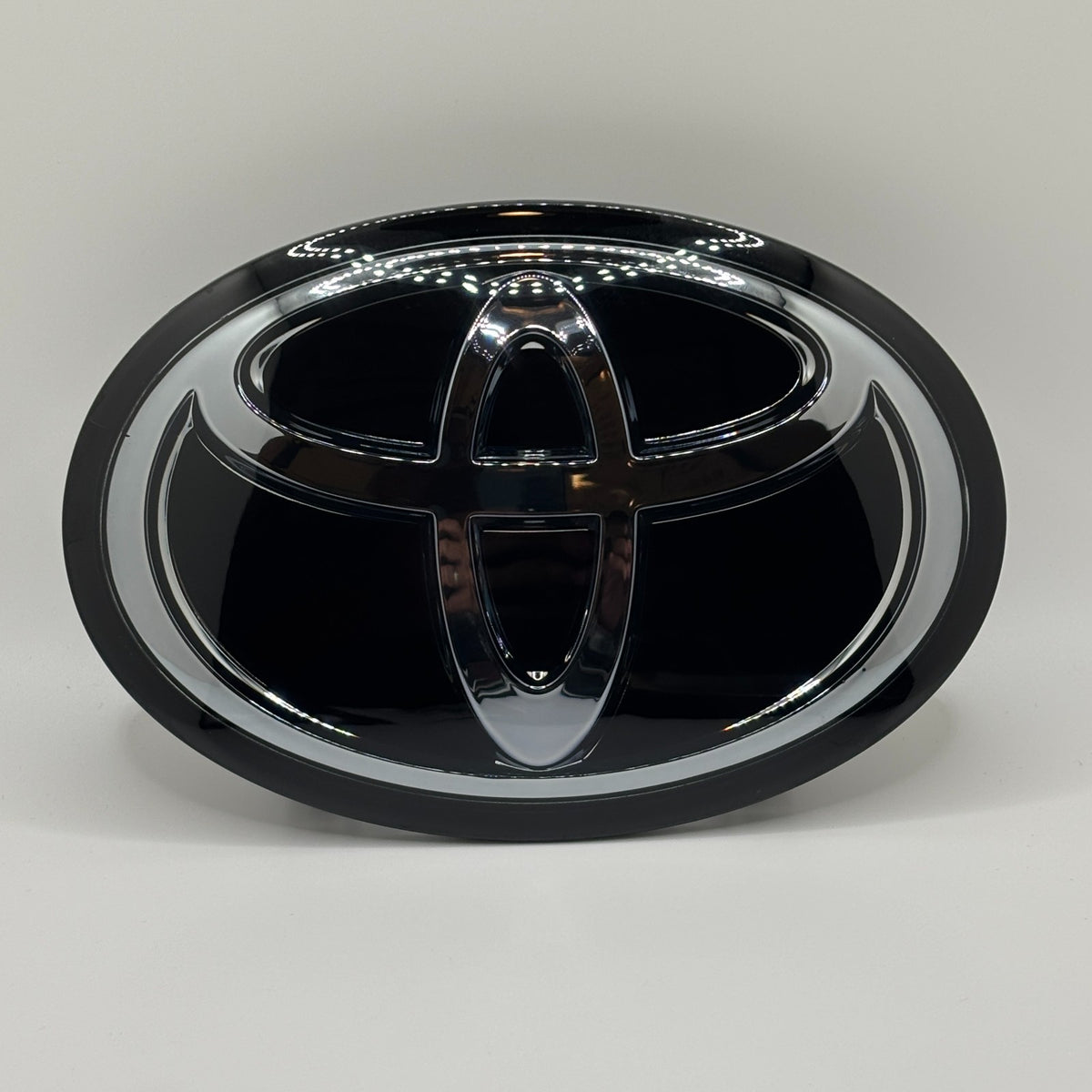 Front Grille Emblem Radar Fits Toyota Camry RAV4 Sienna Prius 53141-33130 33140